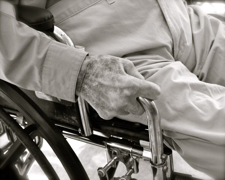 Taxe foncière 2023 nouveautés personnes âgées handicapées