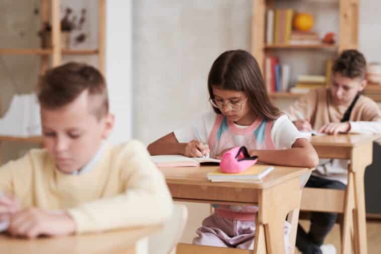 Allocation Rentrée Scolaire actualiser dossier CAF MSA