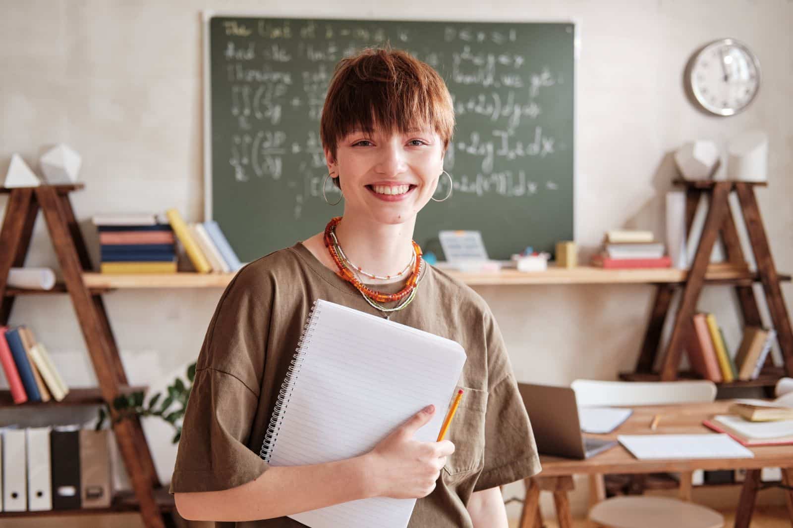 Prime d'enseignement supérieur découvrez comment toucher 2 785€ et