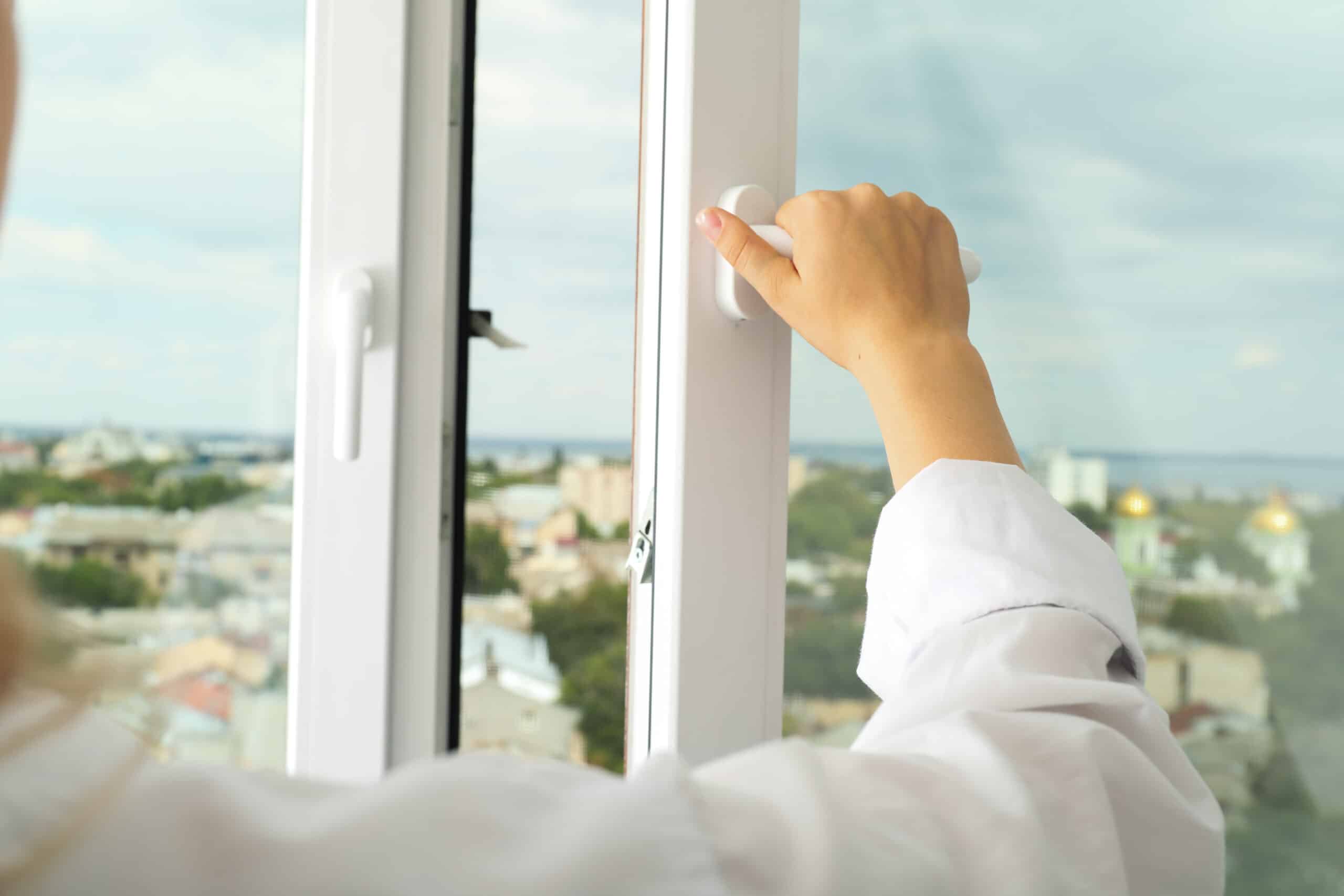 Combien de temps fautil ouvrir les fenêtres en hiver pour évacuer les polluants et conserver la