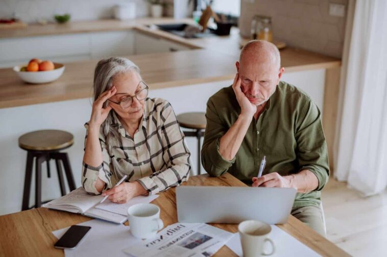 montant retraite après impôts 2025