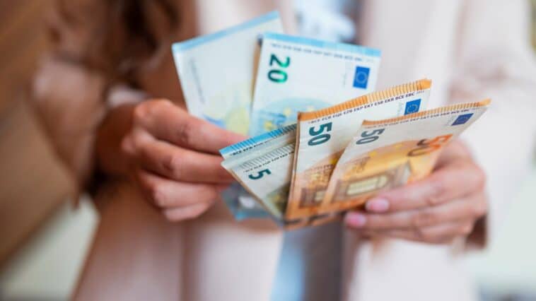 augmentation AAH montants éligibilité