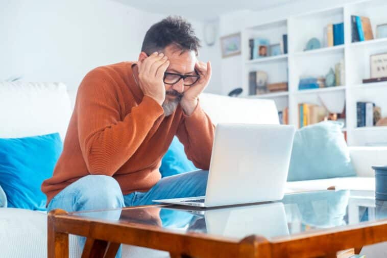 retard versement caf juillet